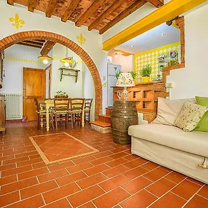 Tognazzi - Casa Il Giglio , Certaldo Italy